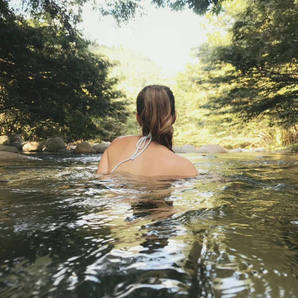 angie-lopez-7TykyjAKg-g-unsplash - jorda sig i vatten